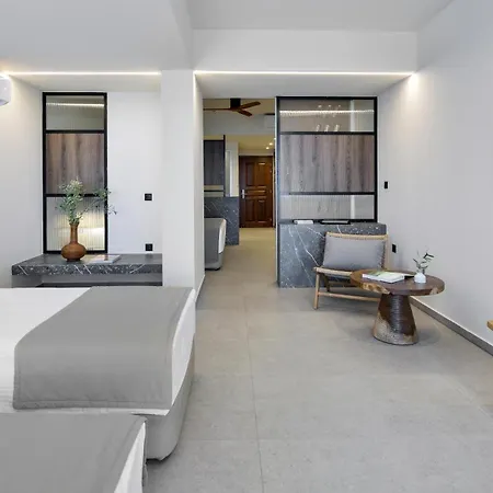 Aristoteles And אואוראנואופולי