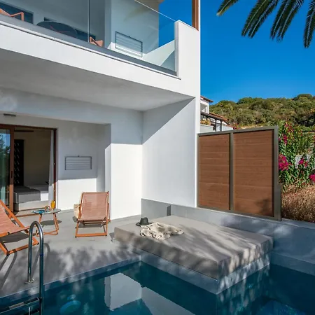 Hotel Aristoteles And 4*