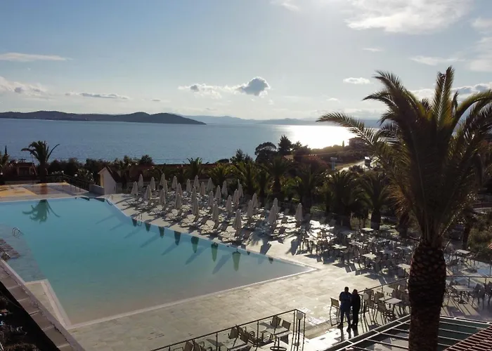 Hotel Aristoteles And