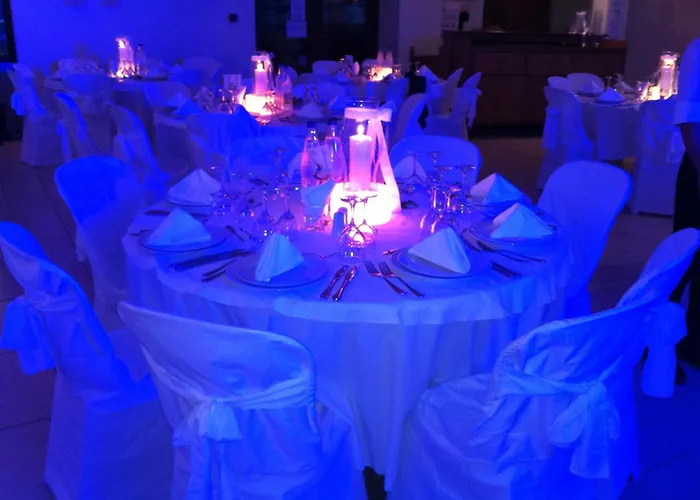 ホテル Aristoteles And