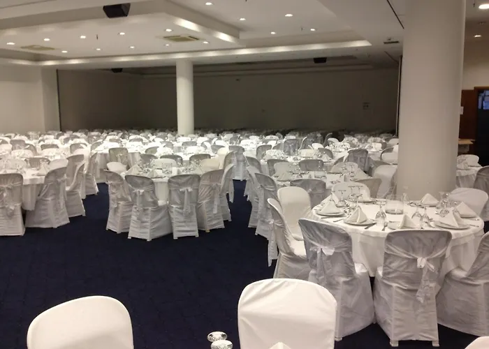 Aristoteles And Hotel 4*