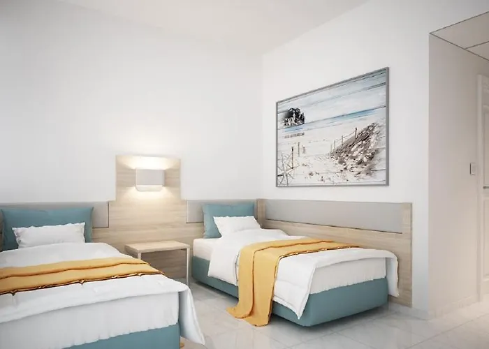 Aristoteles And Hotel