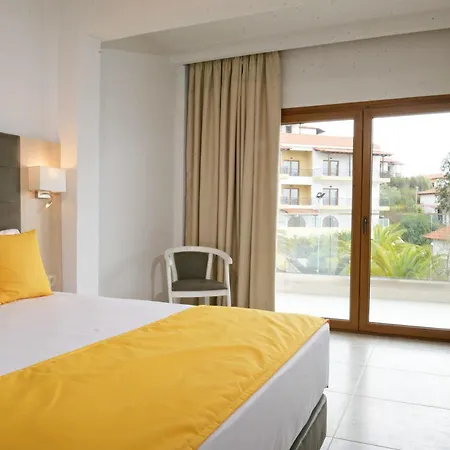 Aristoteles And Hotel Ouranoupoli