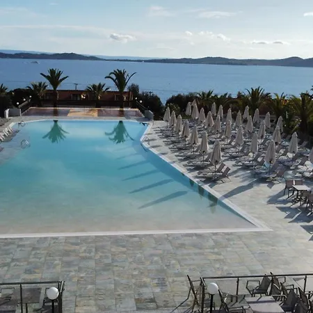 Hotel Aristoteles And 4*
